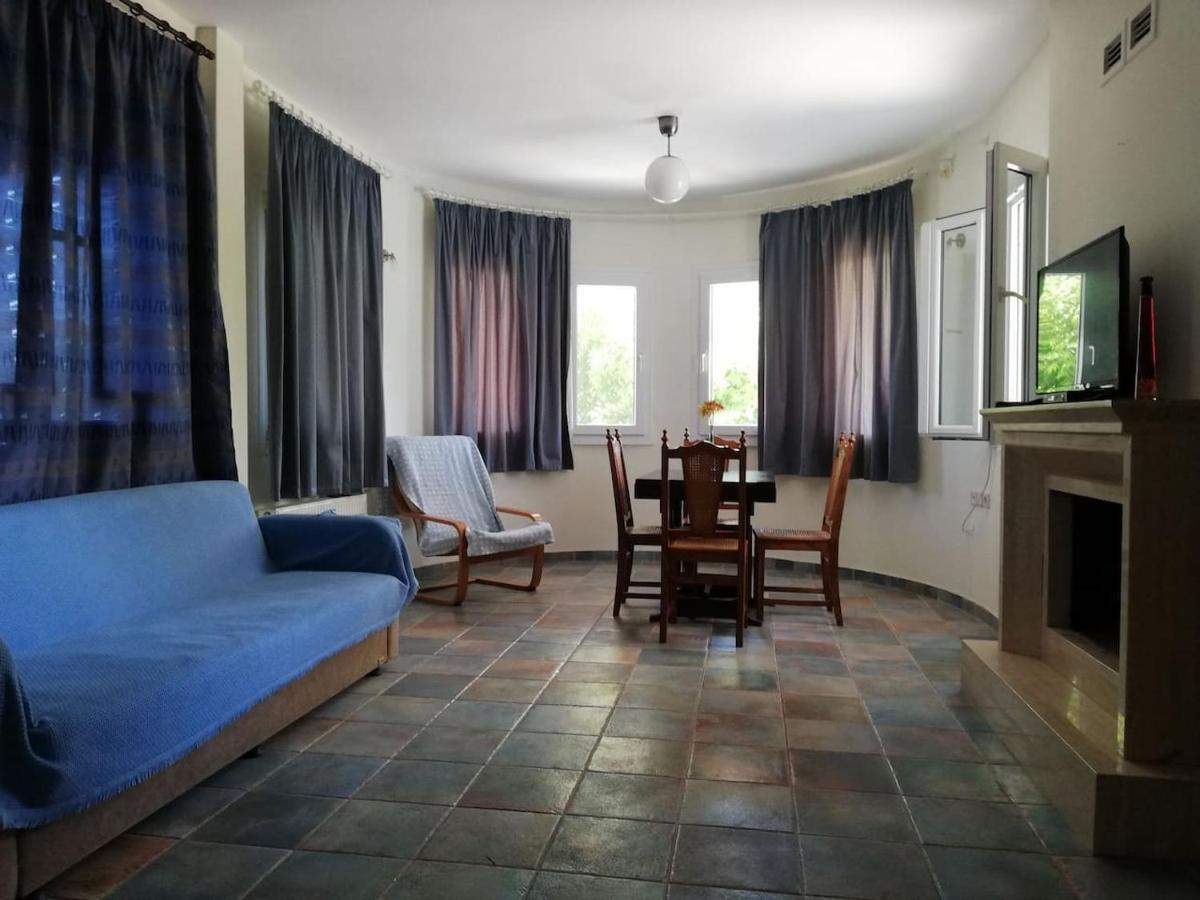 Don Bazilio Seahouse Apartment Лептокария Екстериор снимка