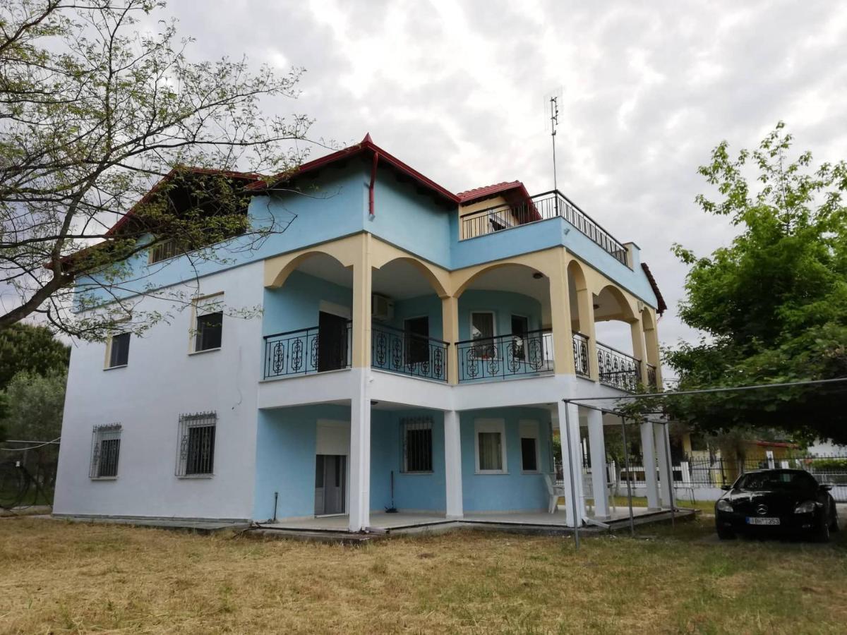 Don Bazilio Seahouse Apartment Лептокария Екстериор снимка