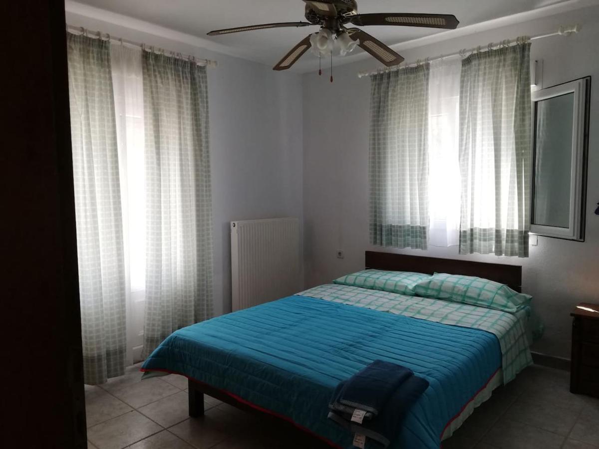 Don Bazilio Seahouse Apartment Лептокария Екстериор снимка
